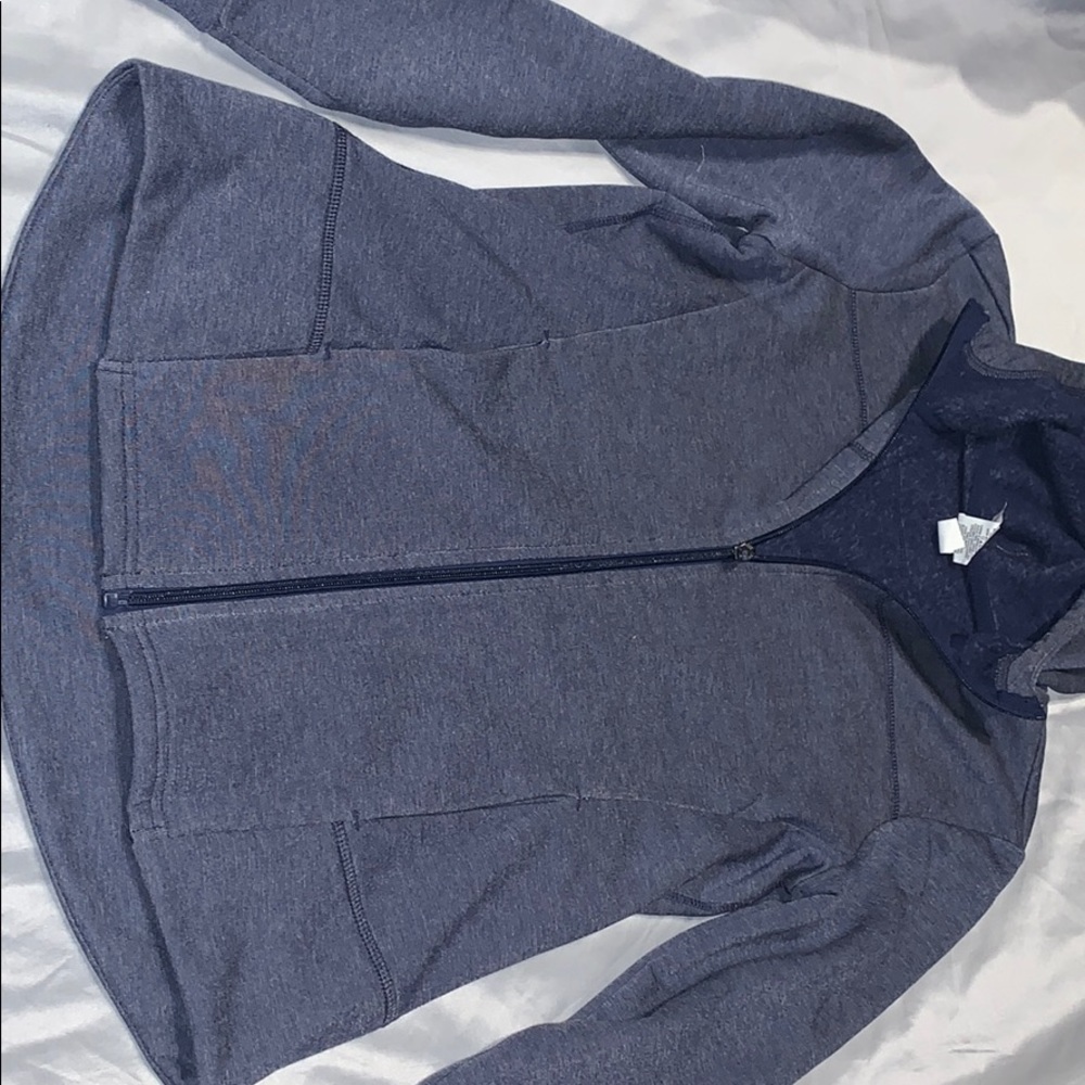 Sweatshirt - Picture 4 of 5